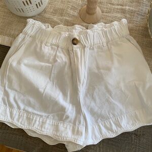 Women's White Ruffle Hem Shorts